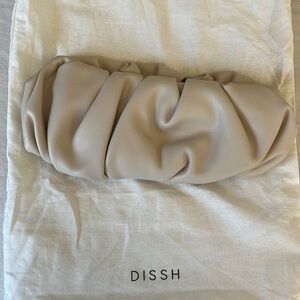 DISSH Clutch